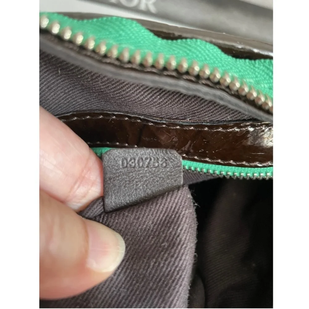 Authentic Chloe patent leather handbag - Picture 8 of 12